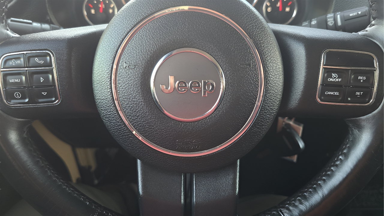 Jeep Wrangler Unlimited Sport 4WD 2013