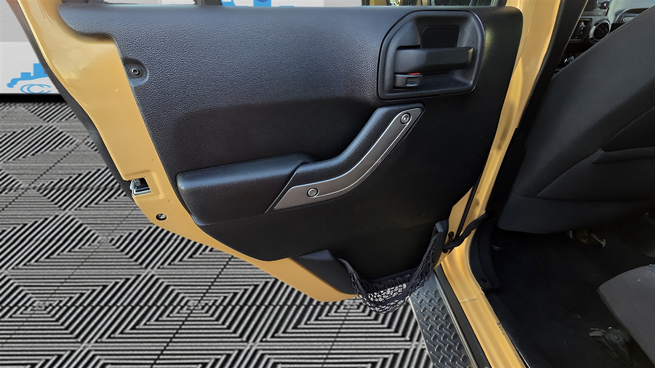 Jeep Wrangler Unlimited Sport 4WD 2013