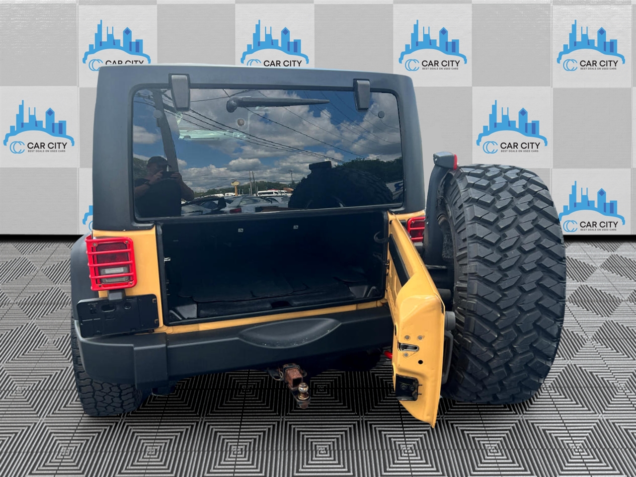 Jeep Wrangler Unlimited Sport 4WD 2013