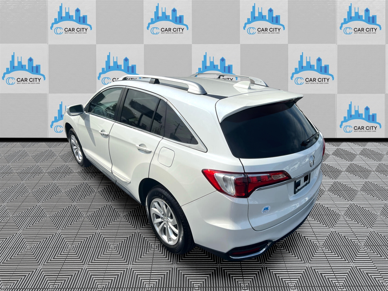 Acura RDX AWD 4dr Tech Pkg 2017