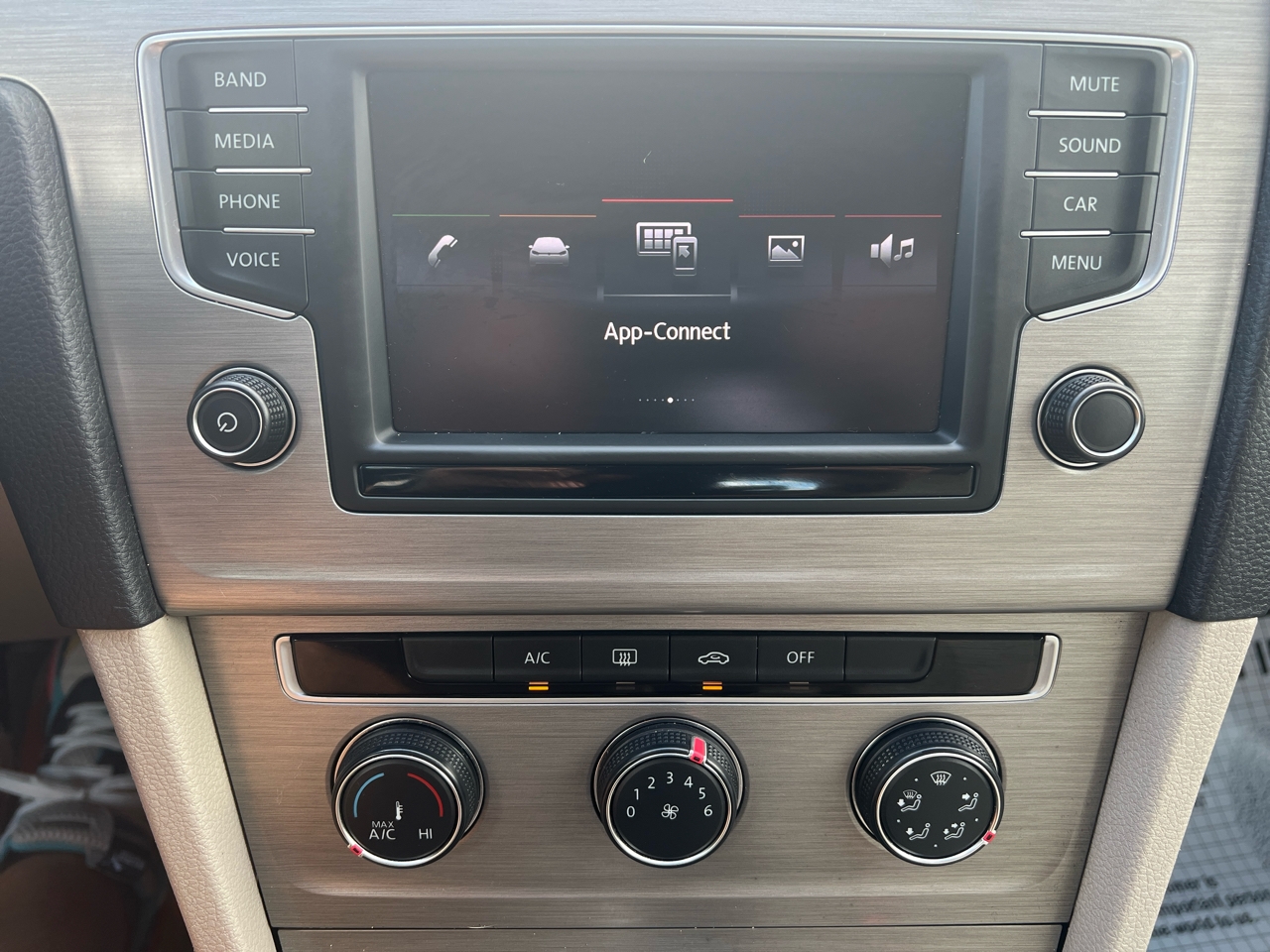 Volkswagen Golf TSI S 5M 2016