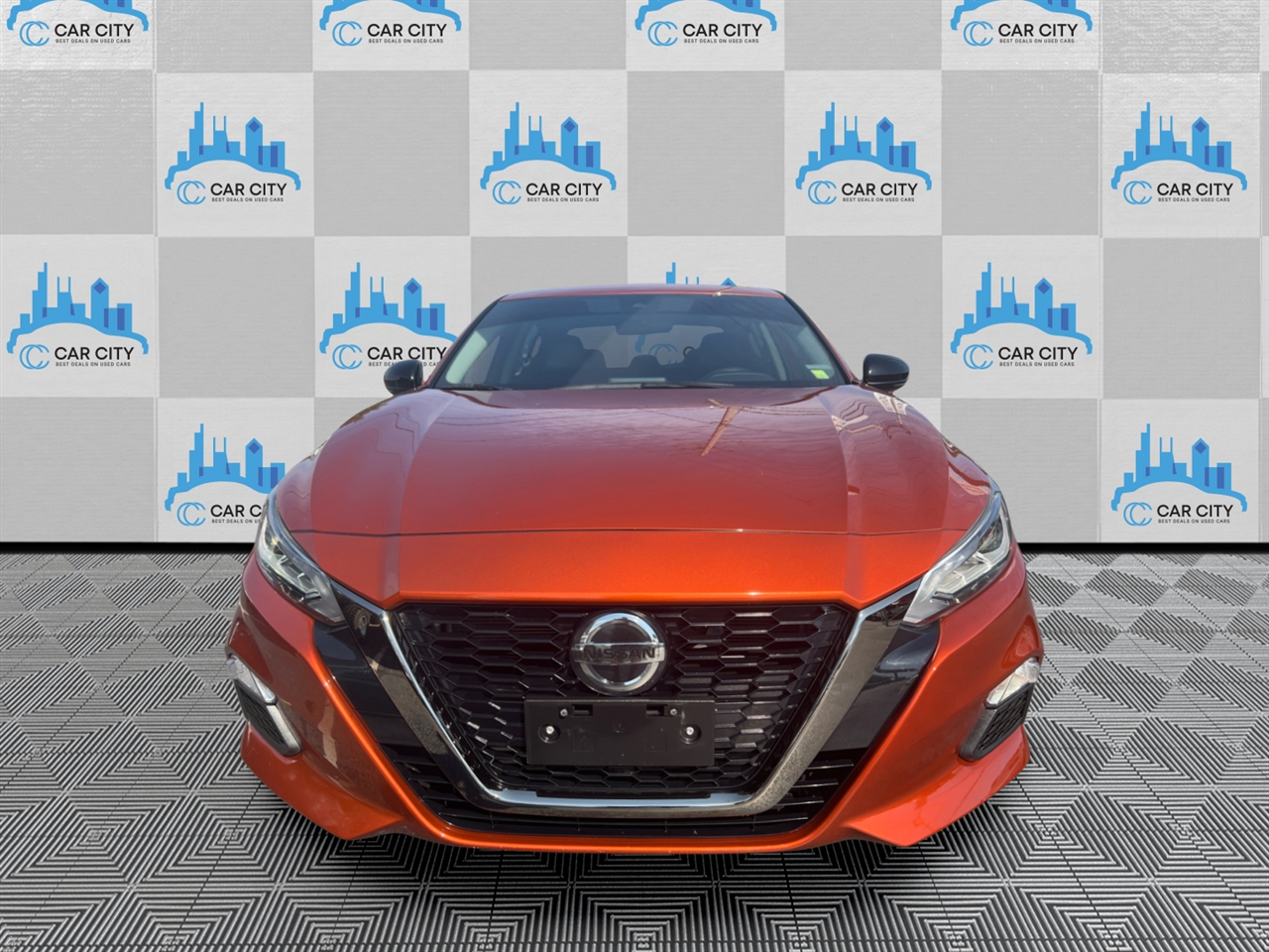 2022 Nissan Altima SR photo 63