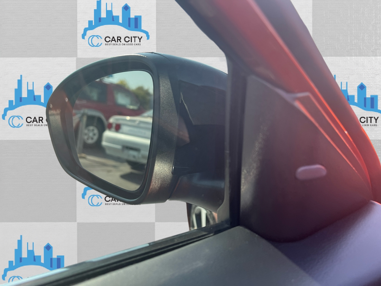 Nissan Altima VC-T SR 4D Sedan 2.0 2022