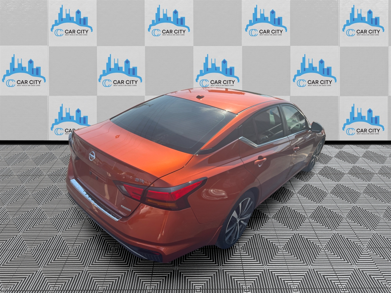 Nissan Altima VC-T SR 4D Sedan 2.0 2022