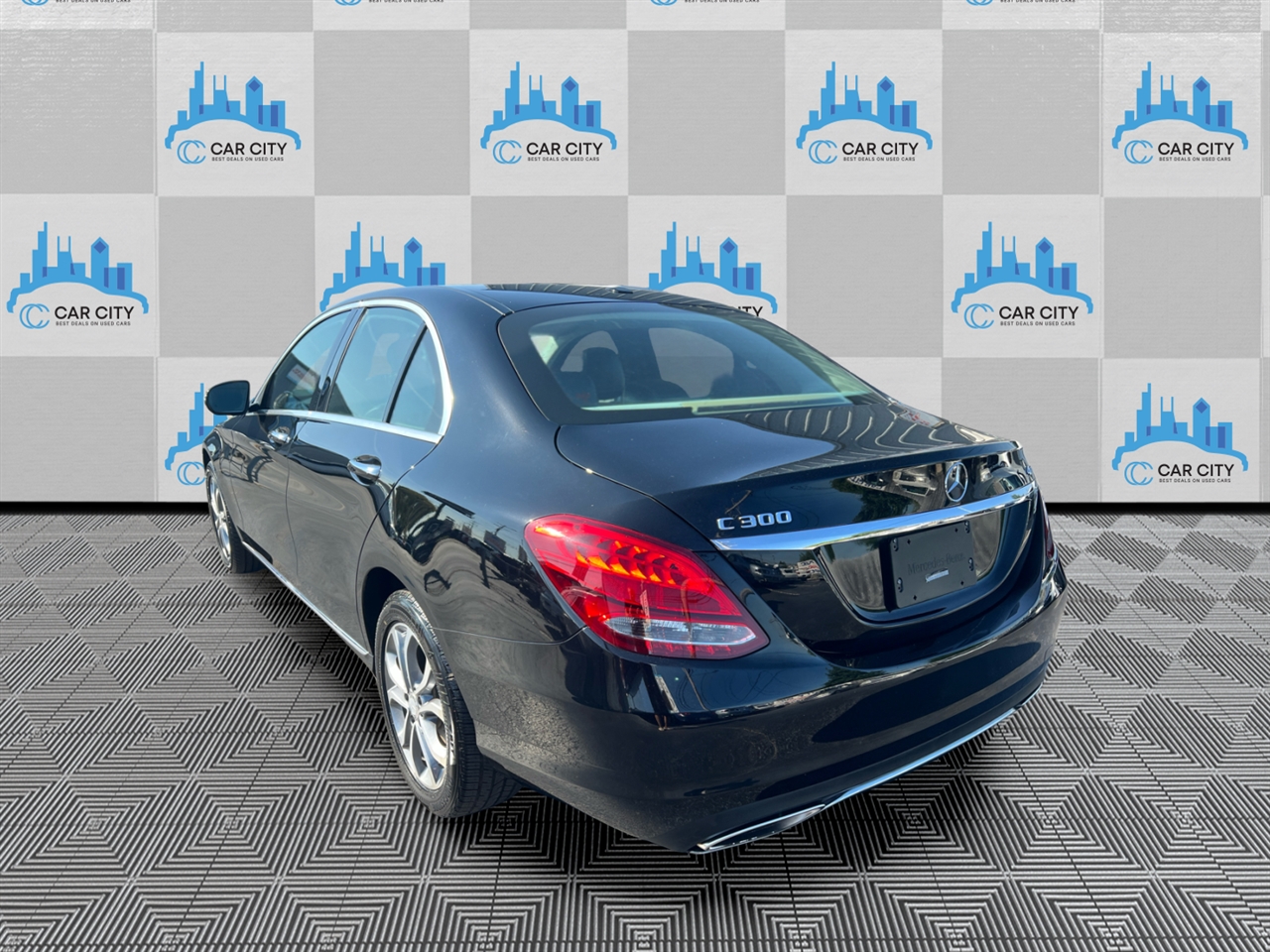 Mercedes-Benz C-Class C300 4MATIC Sedan 2018