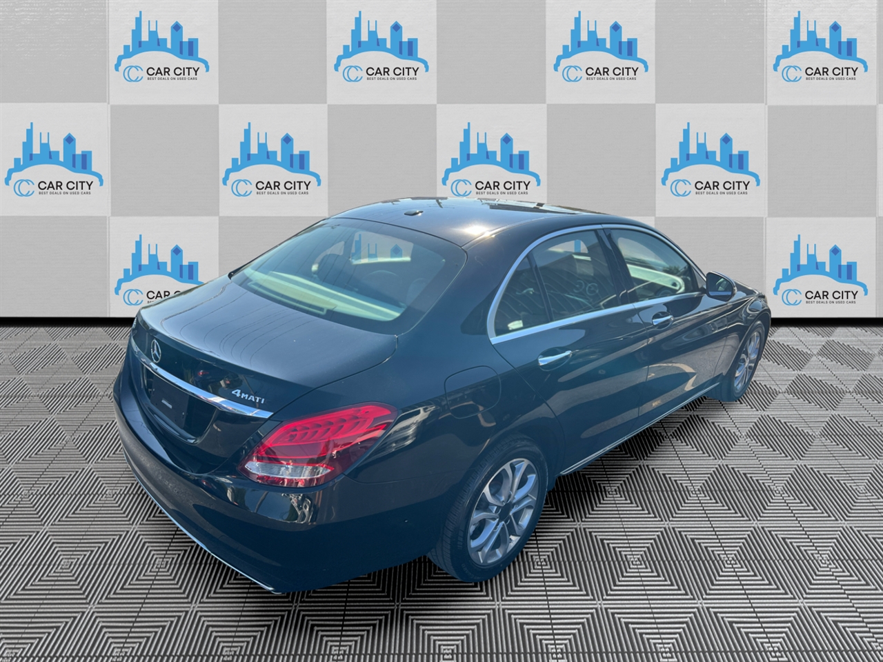 Mercedes-Benz C-Class C300 4MATIC Sedan 2018