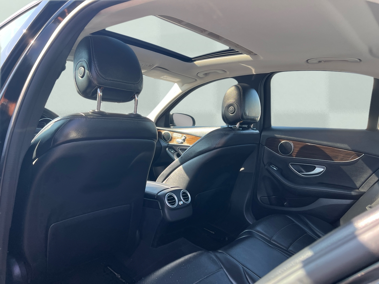 Mercedes-Benz C-Class C300 4MATIC Sedan 2018