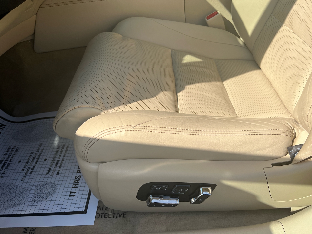 Lexus LS 460 Luxury Sedan AWD 2015