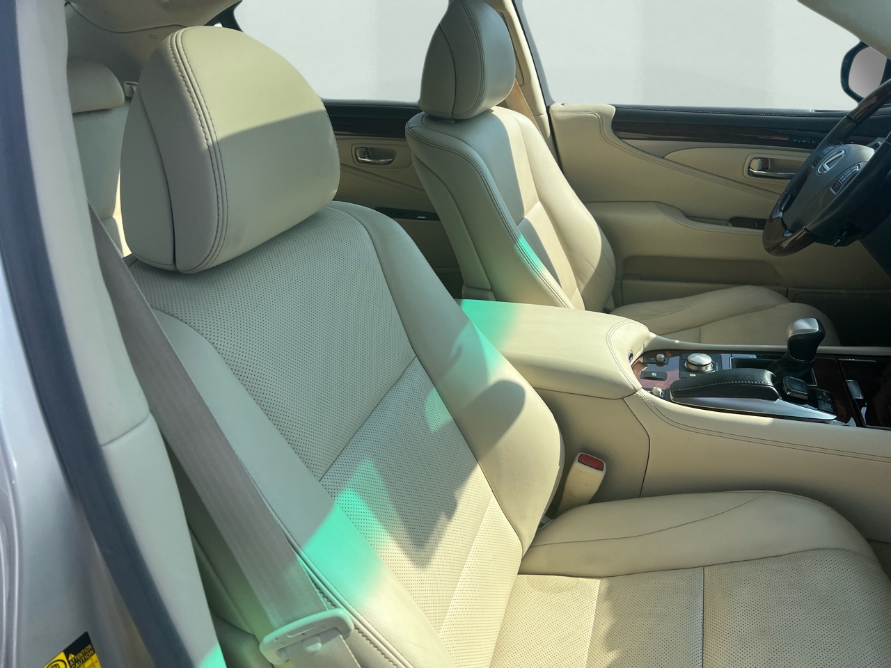 Lexus LS 460 Luxury Sedan AWD 2015