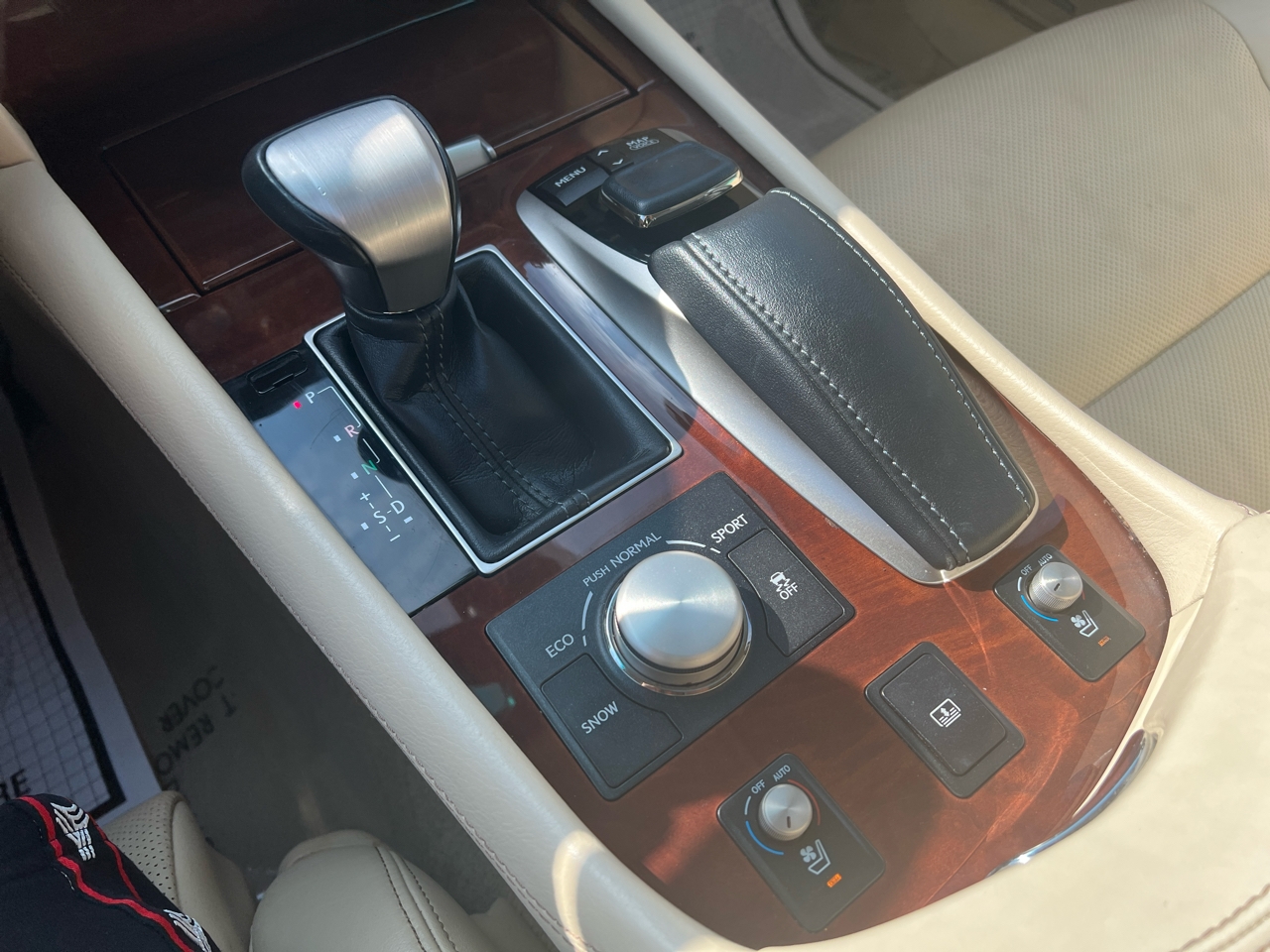 Lexus LS 460 Luxury Sedan AWD 2015