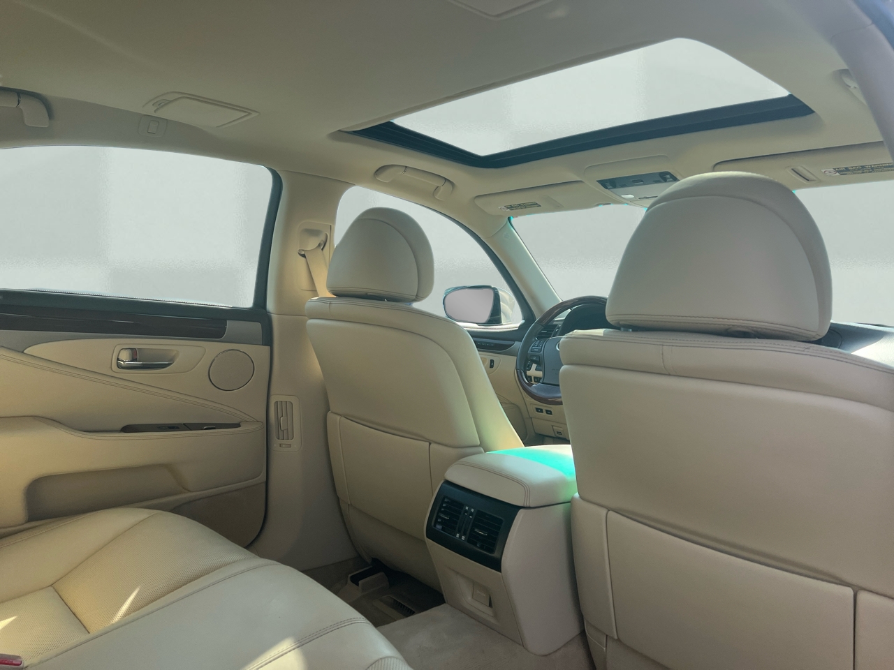 Lexus LS 460 Luxury Sedan AWD 2015