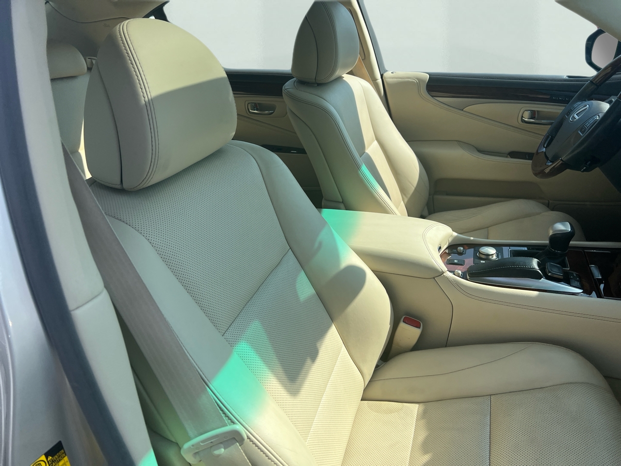 Lexus LS 460 Luxury Sedan AWD 2015