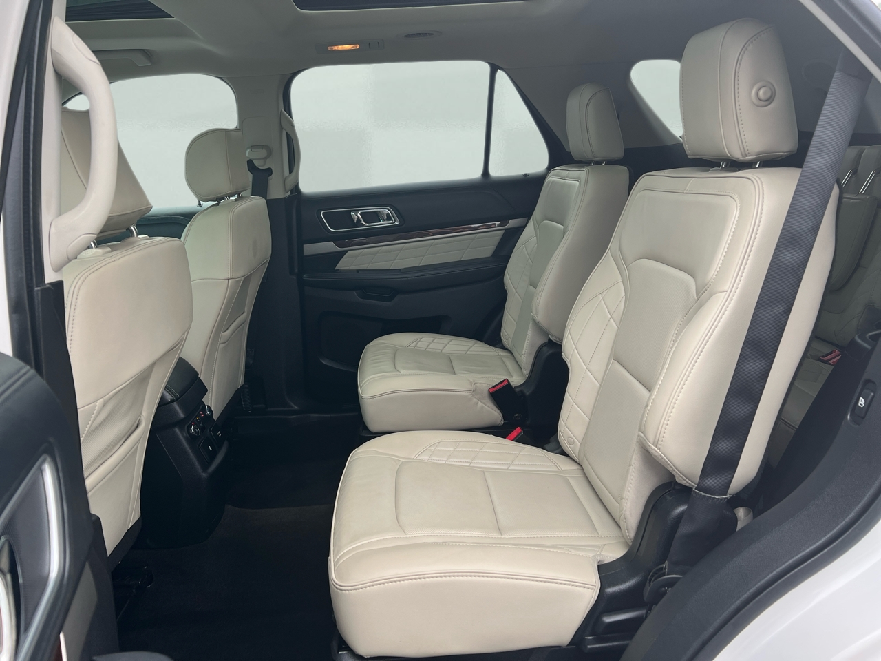 Ford Explorer Platinum 4WD 2016
