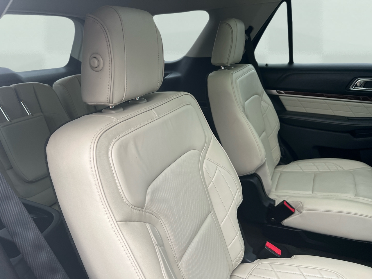 Ford Explorer Platinum 4WD 2016