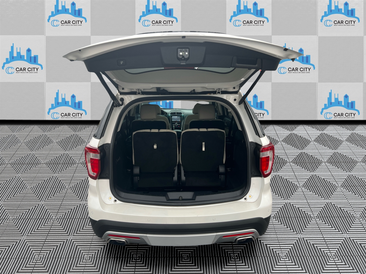 Ford Explorer Platinum 4WD 2016