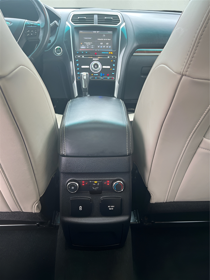 Ford Explorer Platinum 4WD 2016