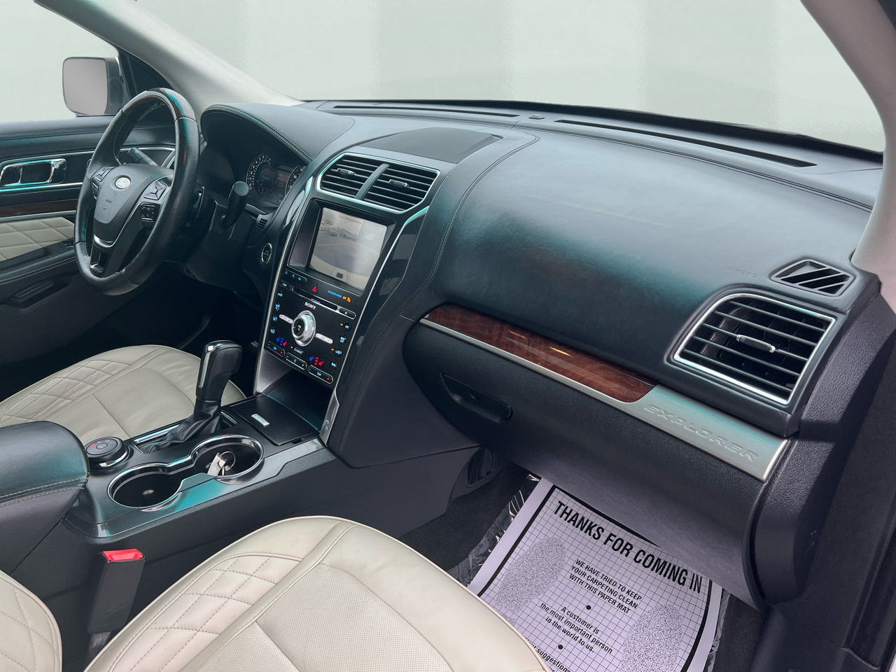 Ford Explorer Platinum 4WD 2016