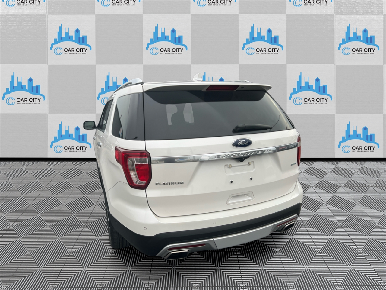 Ford Explorer Platinum 4WD 2016