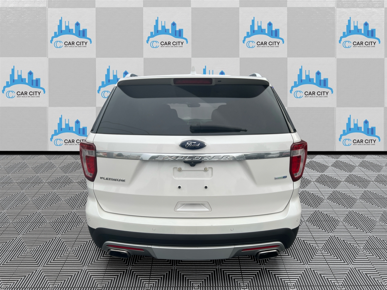 Ford Explorer Platinum 4WD 2016