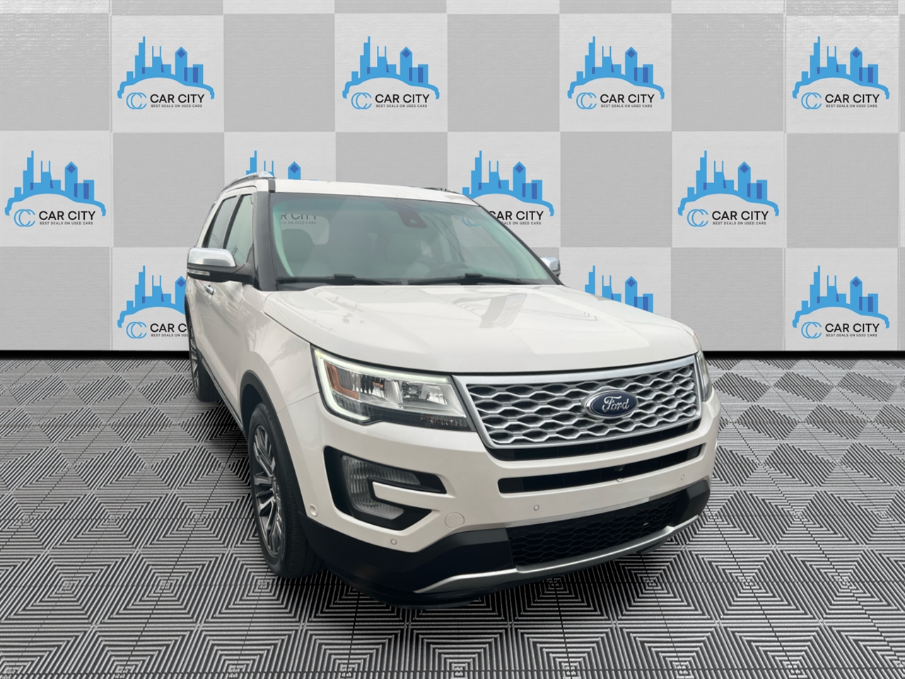 Ford Explorer Platinum 4WD 2016