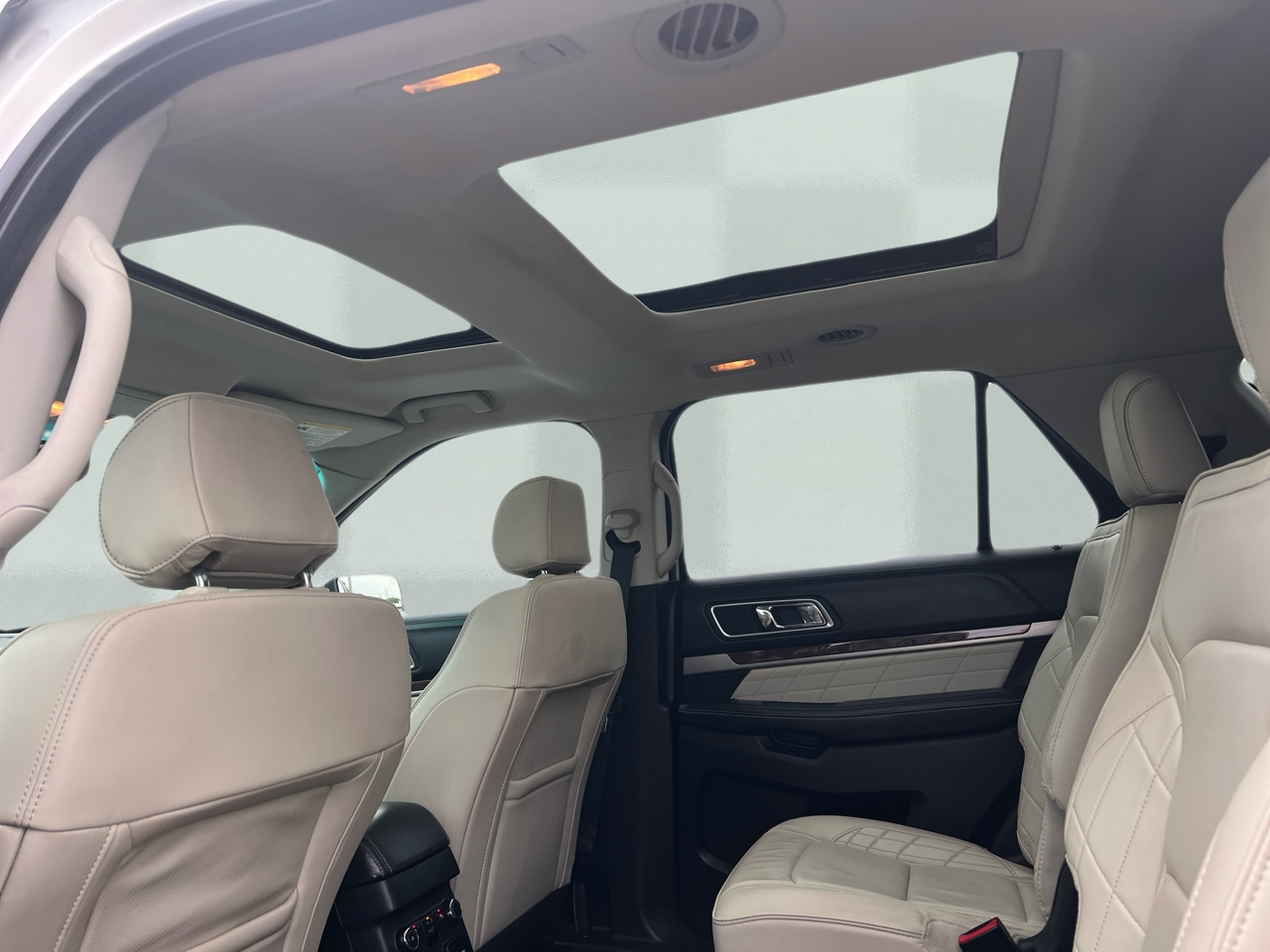 Ford Explorer Platinum 4WD 2016