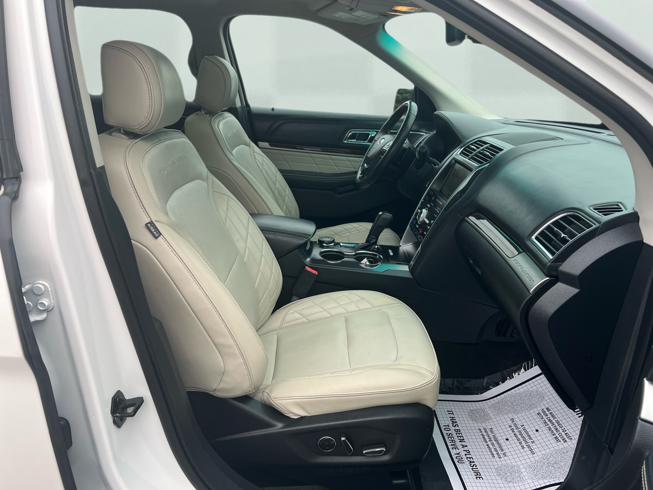 Ford Explorer Platinum 4WD 2016