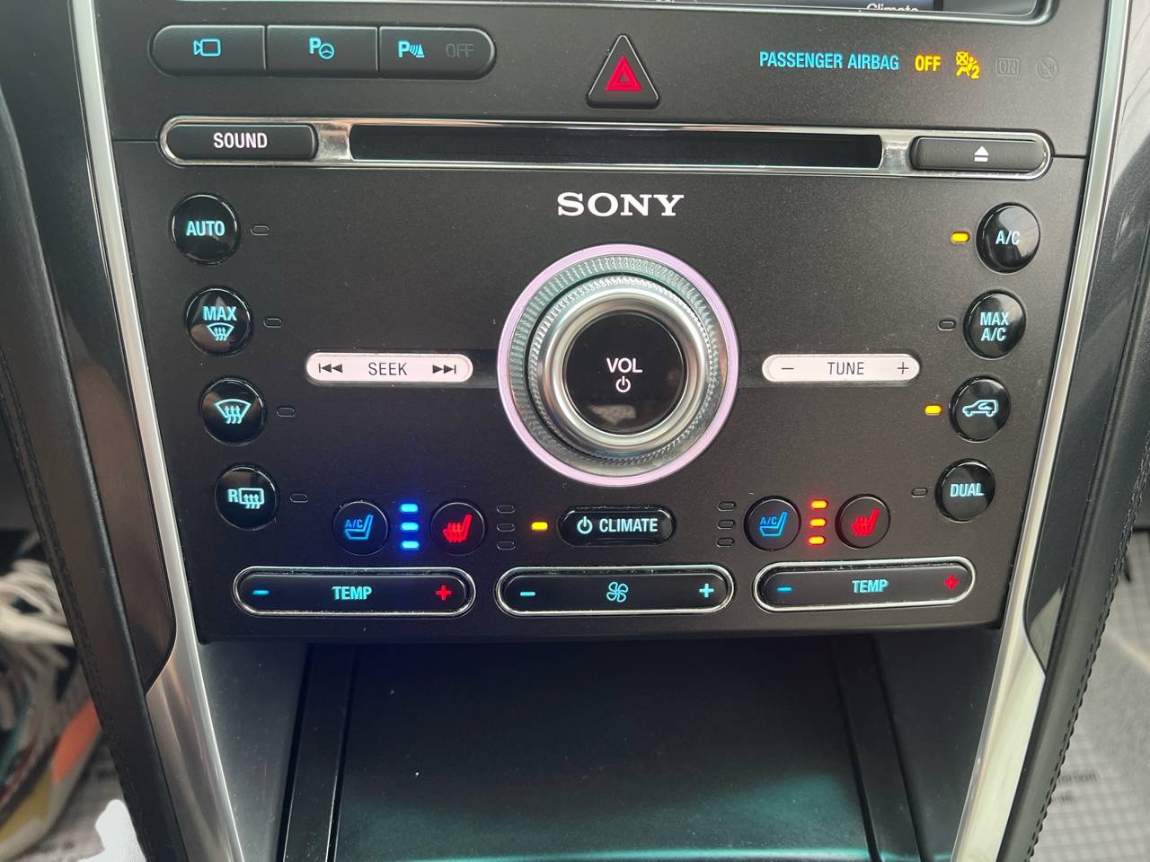 Ford Explorer Platinum 4WD 2016