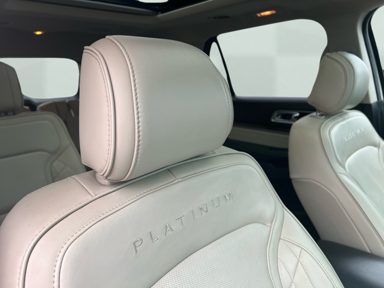 Ford Explorer Platinum 4WD 2016