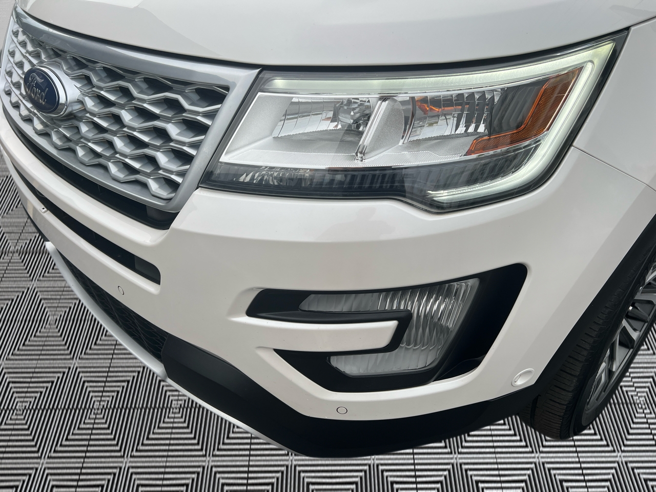 Ford Explorer Platinum 4WD 2016