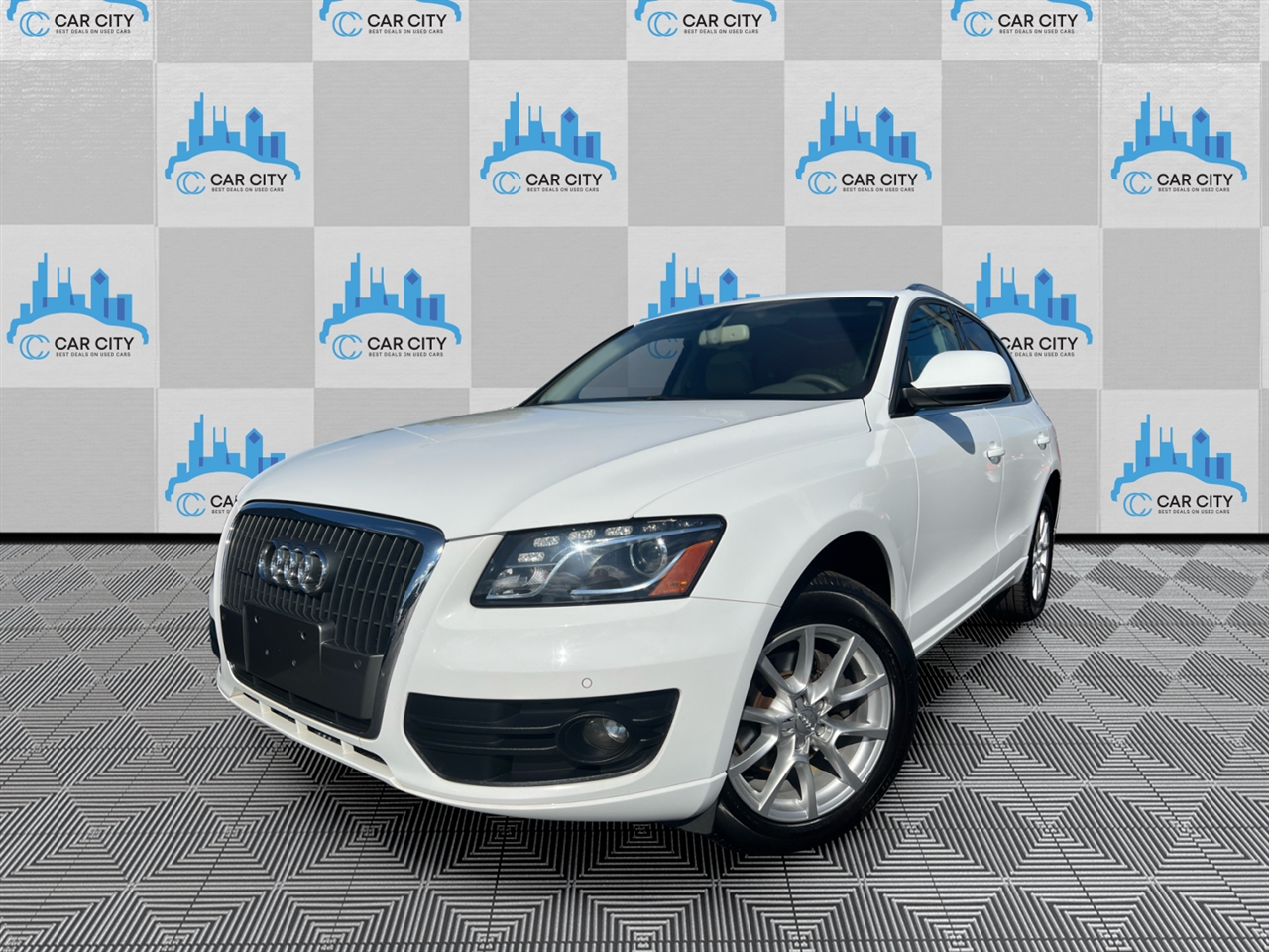 2012 Audi Q5 2.0 quattro Premium