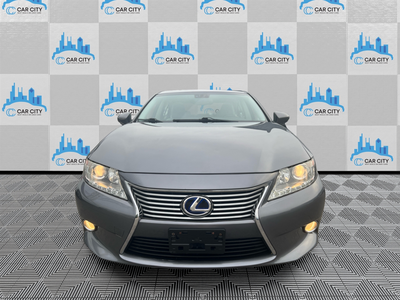 Lexus ES 300h 4dr Sdn Hybrid 2014