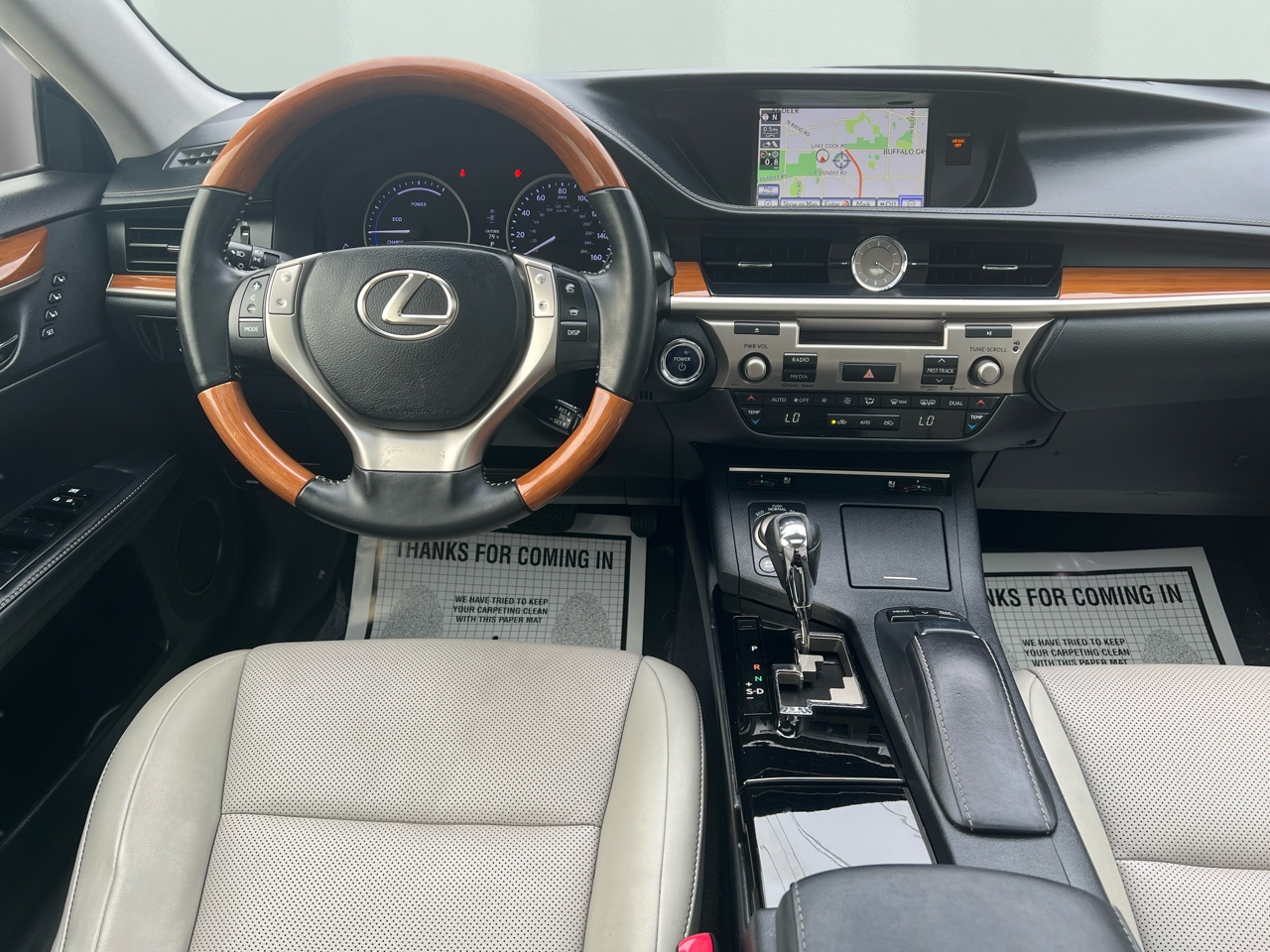 Lexus ES 300h 4dr Sdn Hybrid 2014