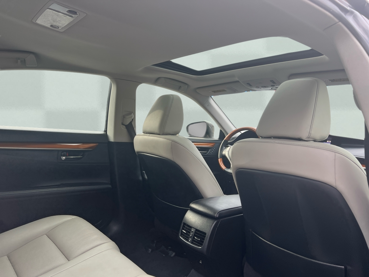 Lexus ES 300h 4dr Sdn Hybrid 2014