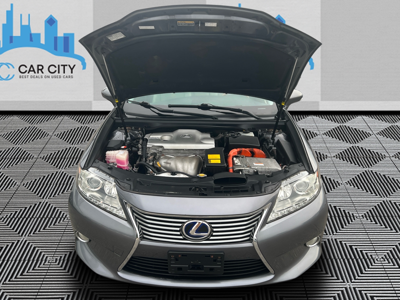 Lexus ES 300h 4dr Sdn Hybrid 2014