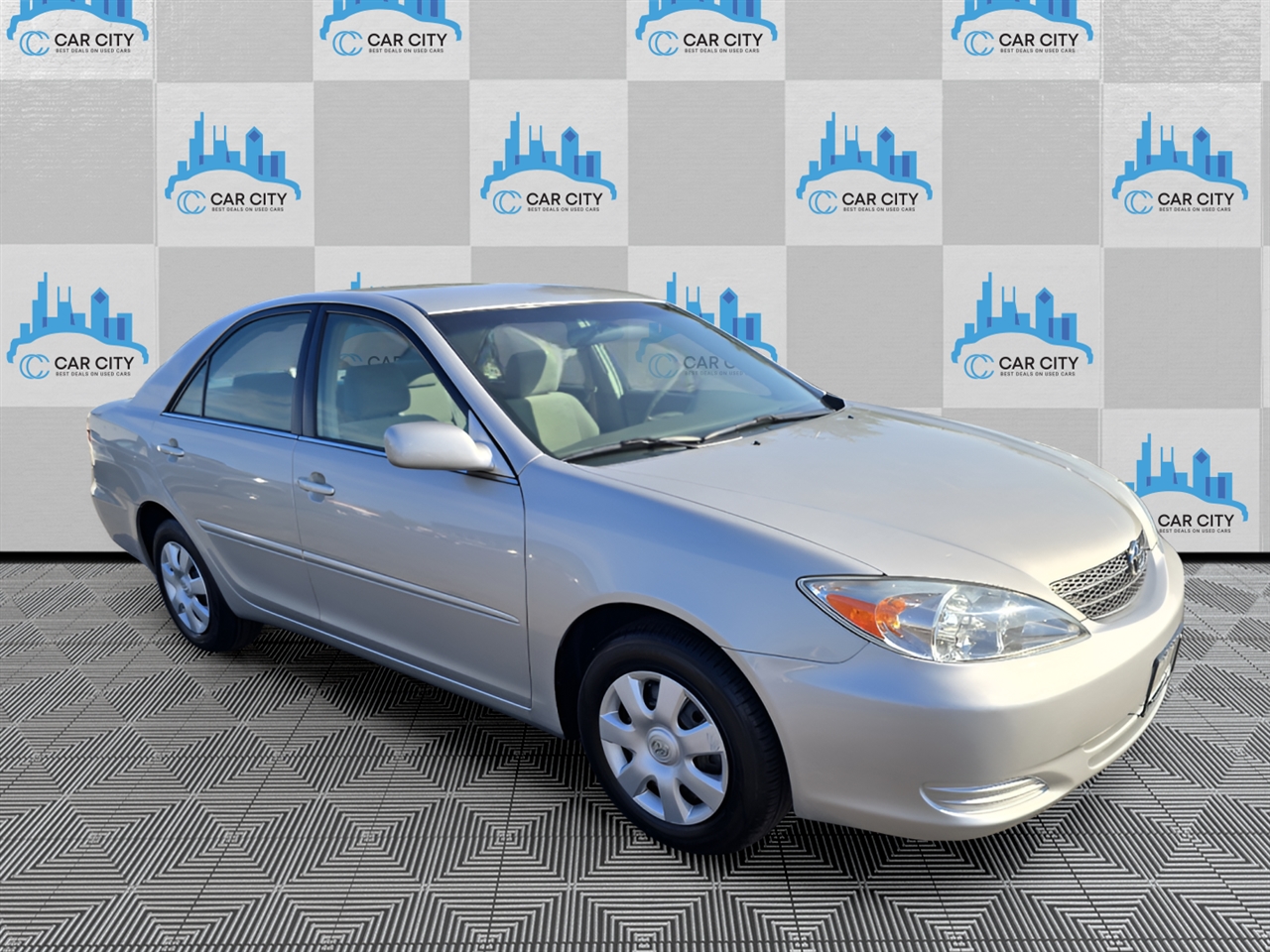 Toyota Camry XLE 2003