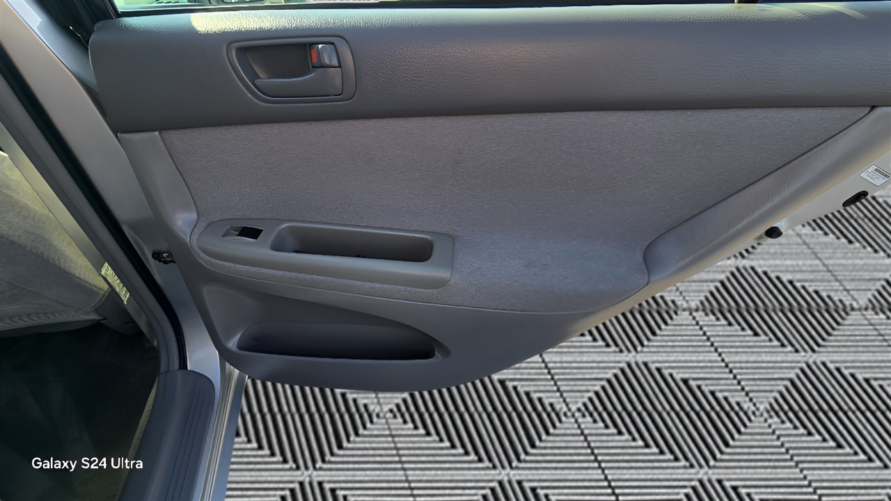 Toyota Camry XLE 2003