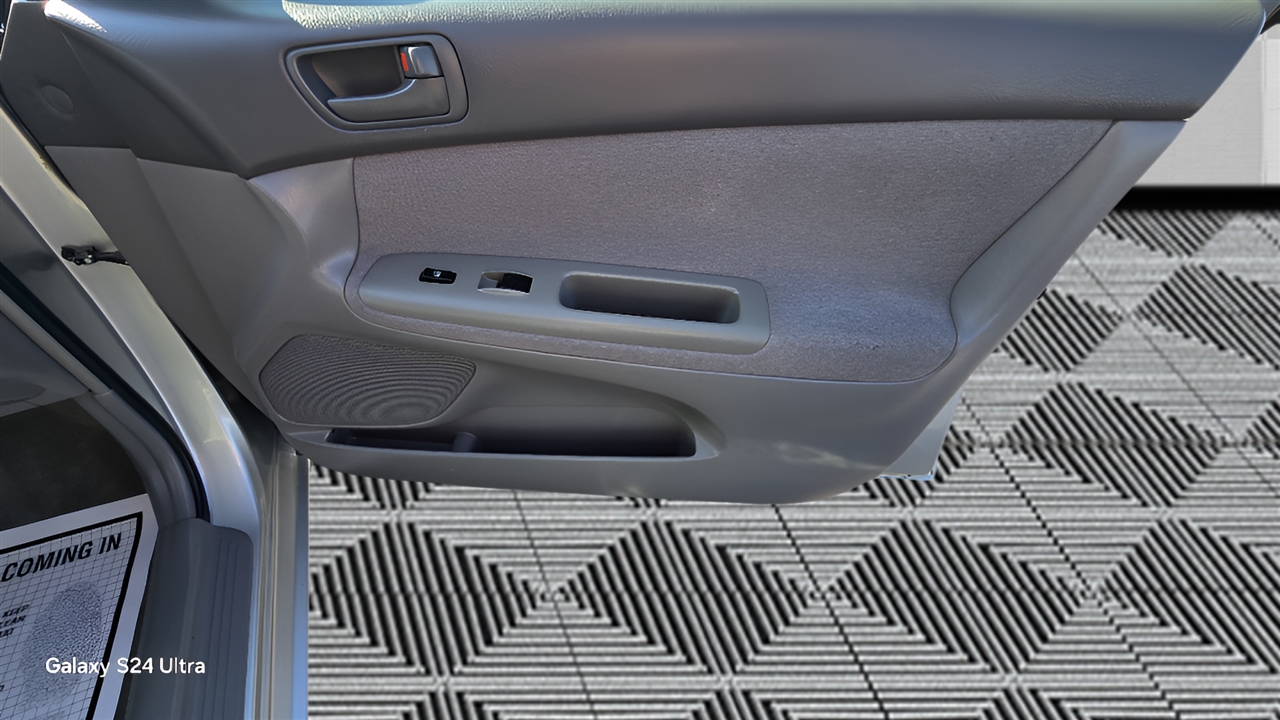 Toyota Camry XLE 2003