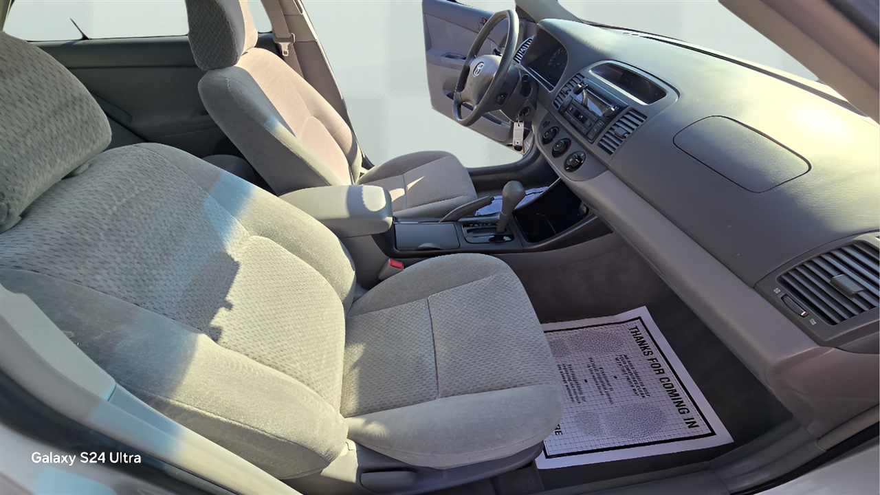 Toyota Camry XLE 2003