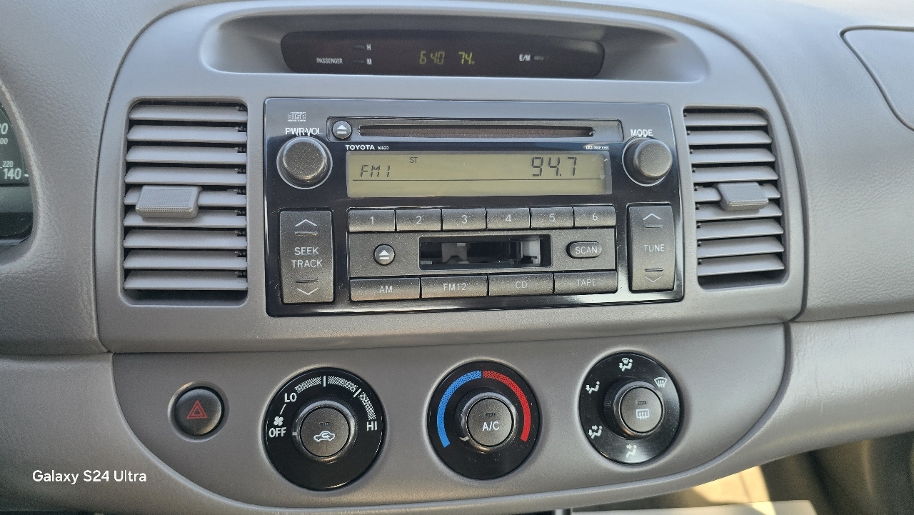 Toyota Camry XLE 2003