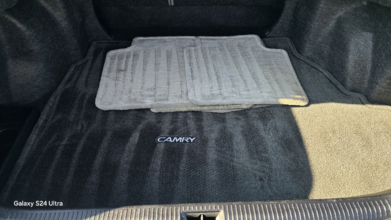 Toyota Camry XLE 2003