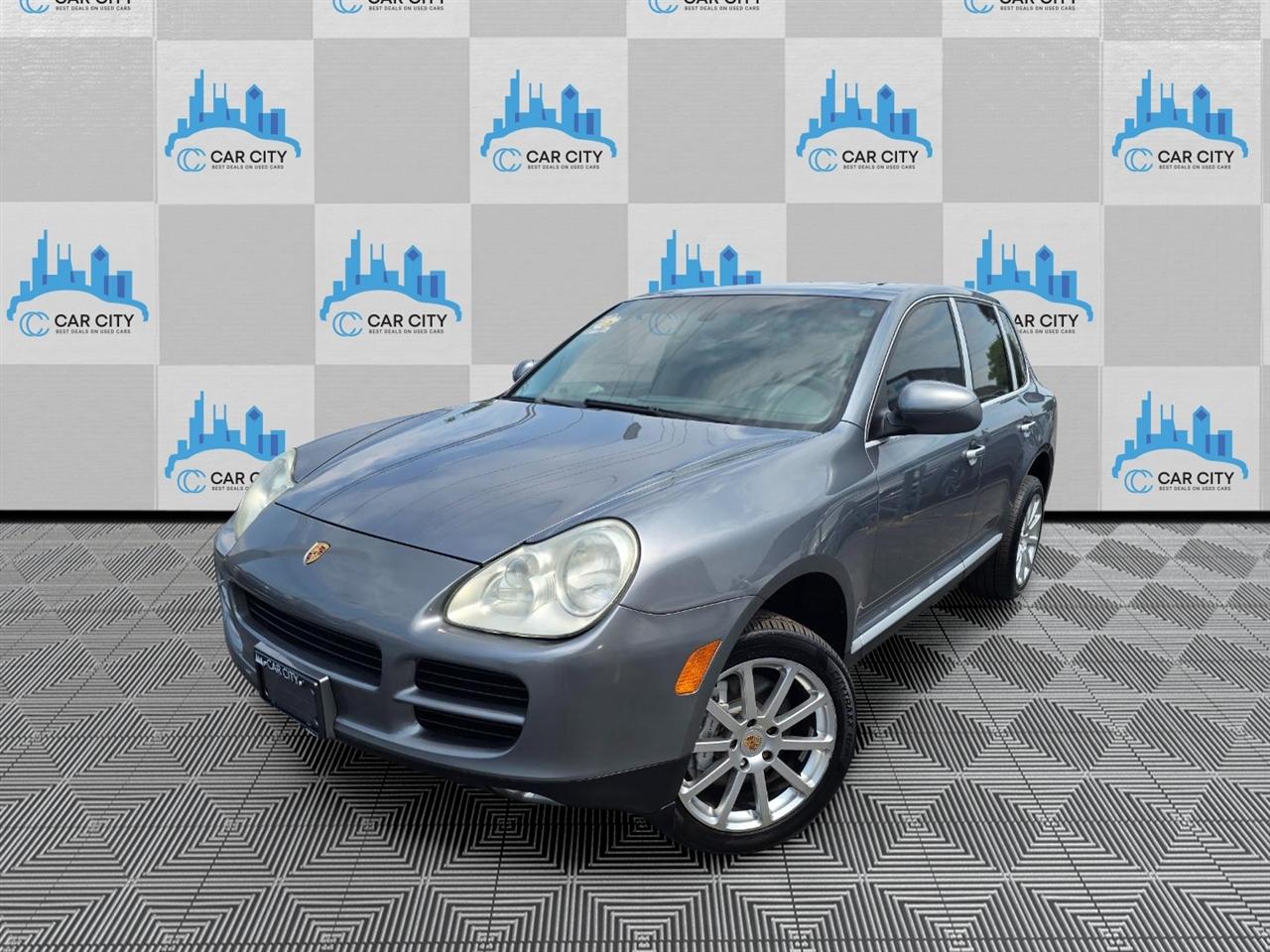 Porsche Cayenne S AWD 2004