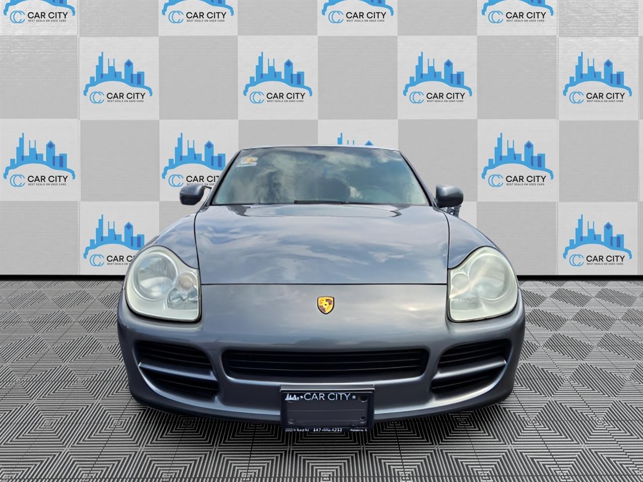 Porsche Cayenne S AWD 2004
