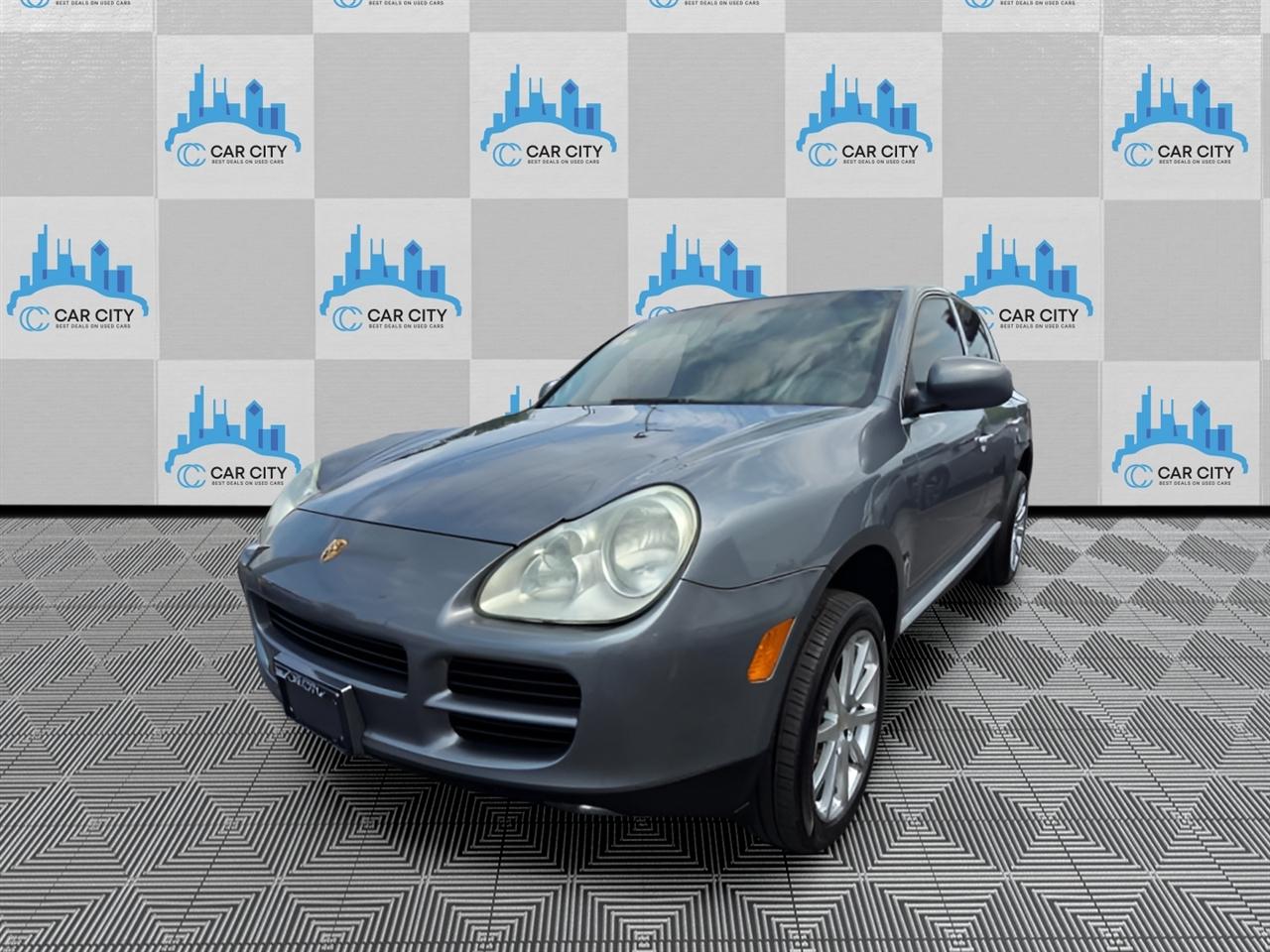 Porsche Cayenne S AWD 2004
