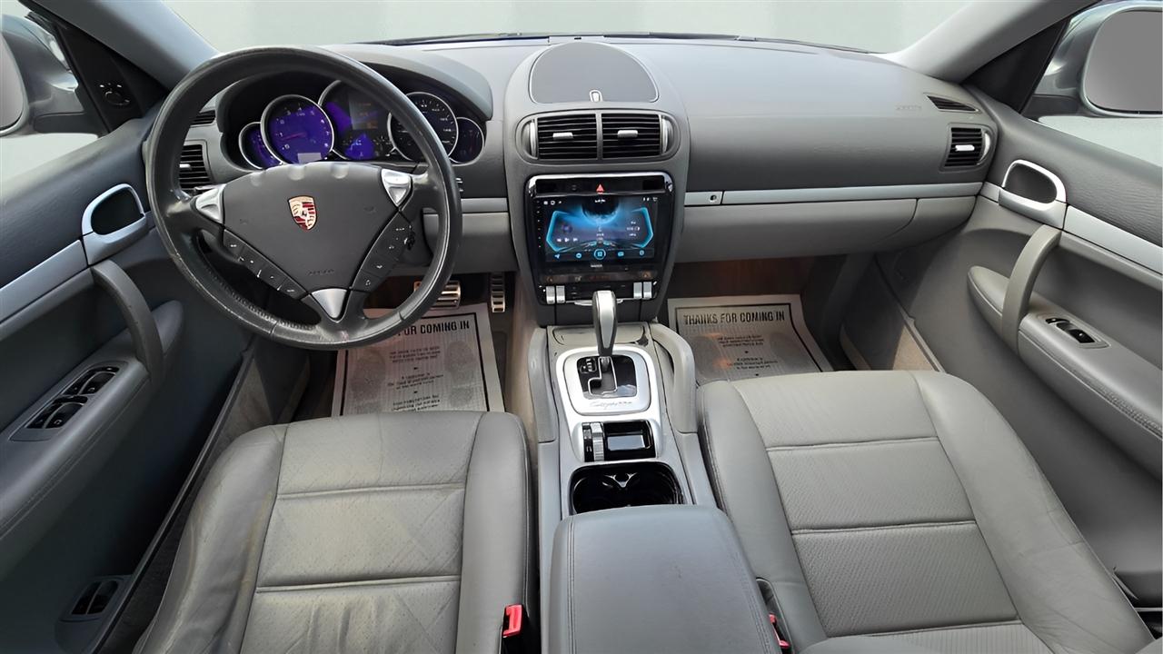 Porsche Cayenne S AWD 2004
