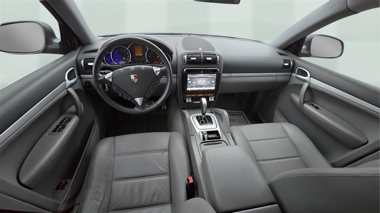 2004 Porsche Cayenne S - Photo 10