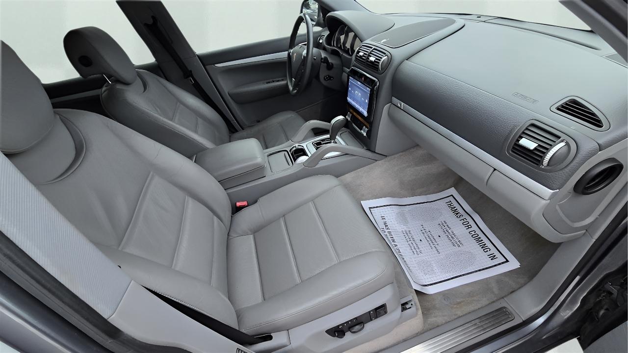 2004 Porsche Cayenne S - Photo 19