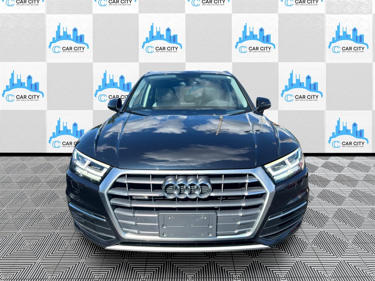 Audi Q5 2.0T Premium Plus quattro 2018