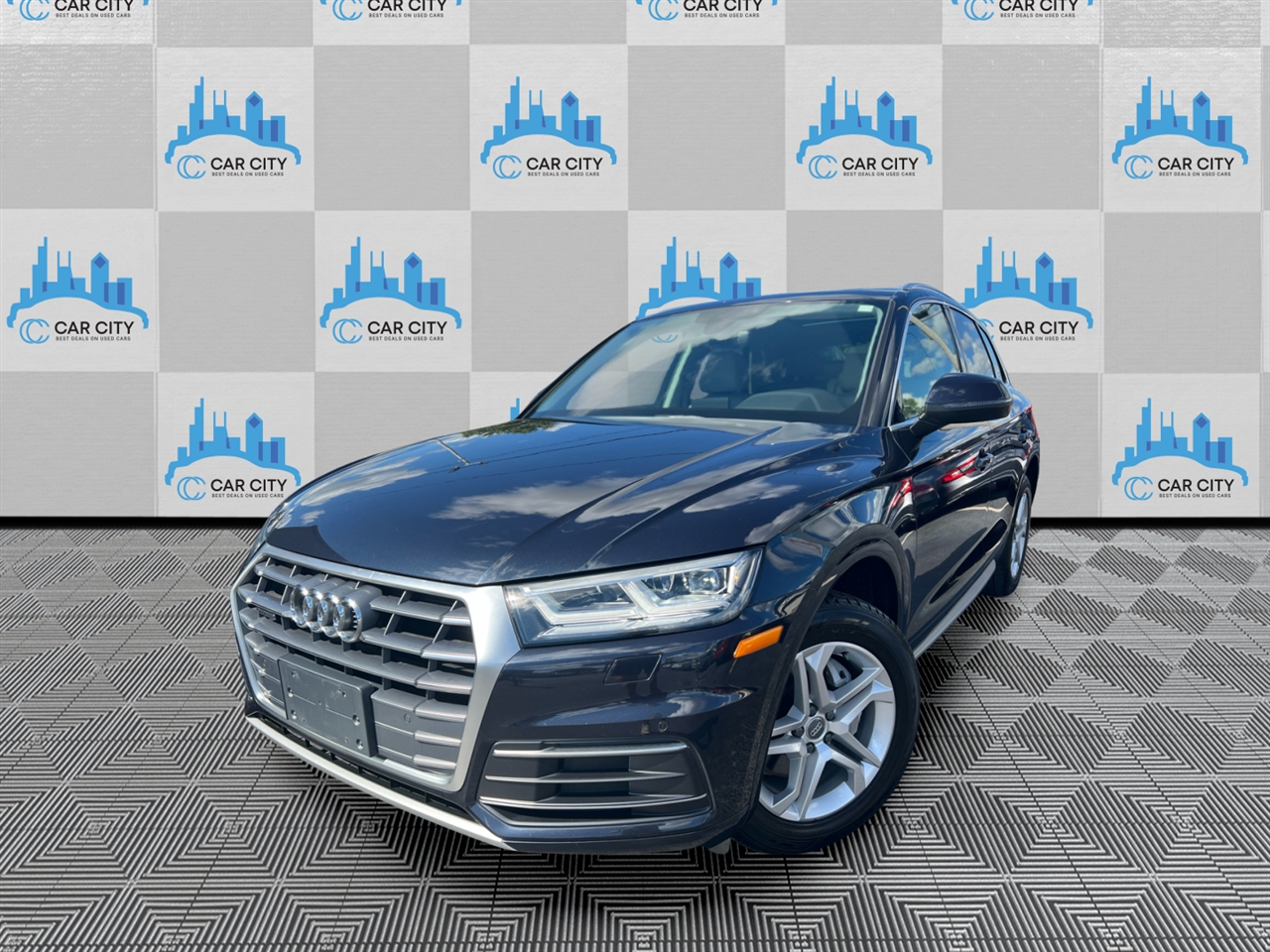 Audi Q5 2.0T Premium Plus quattro 2018