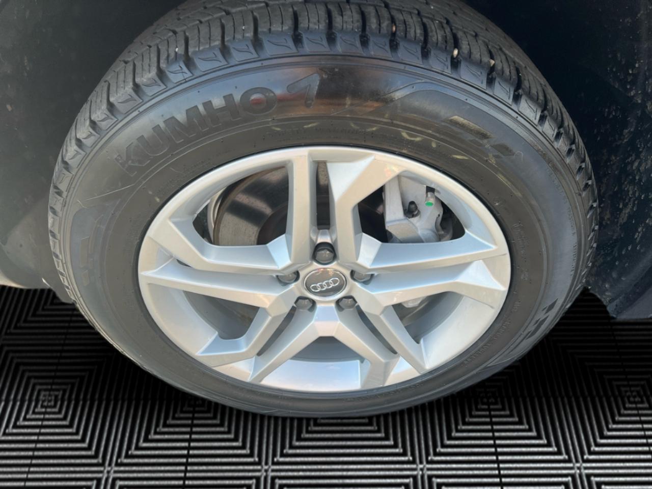 Audi Q5 2.0T Premium Plus quattro 2018