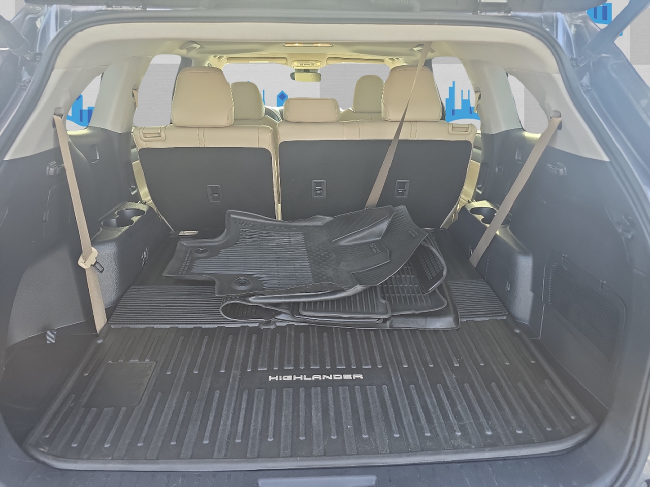 2021 Toyota Highlander Hybrid XLE photo 15